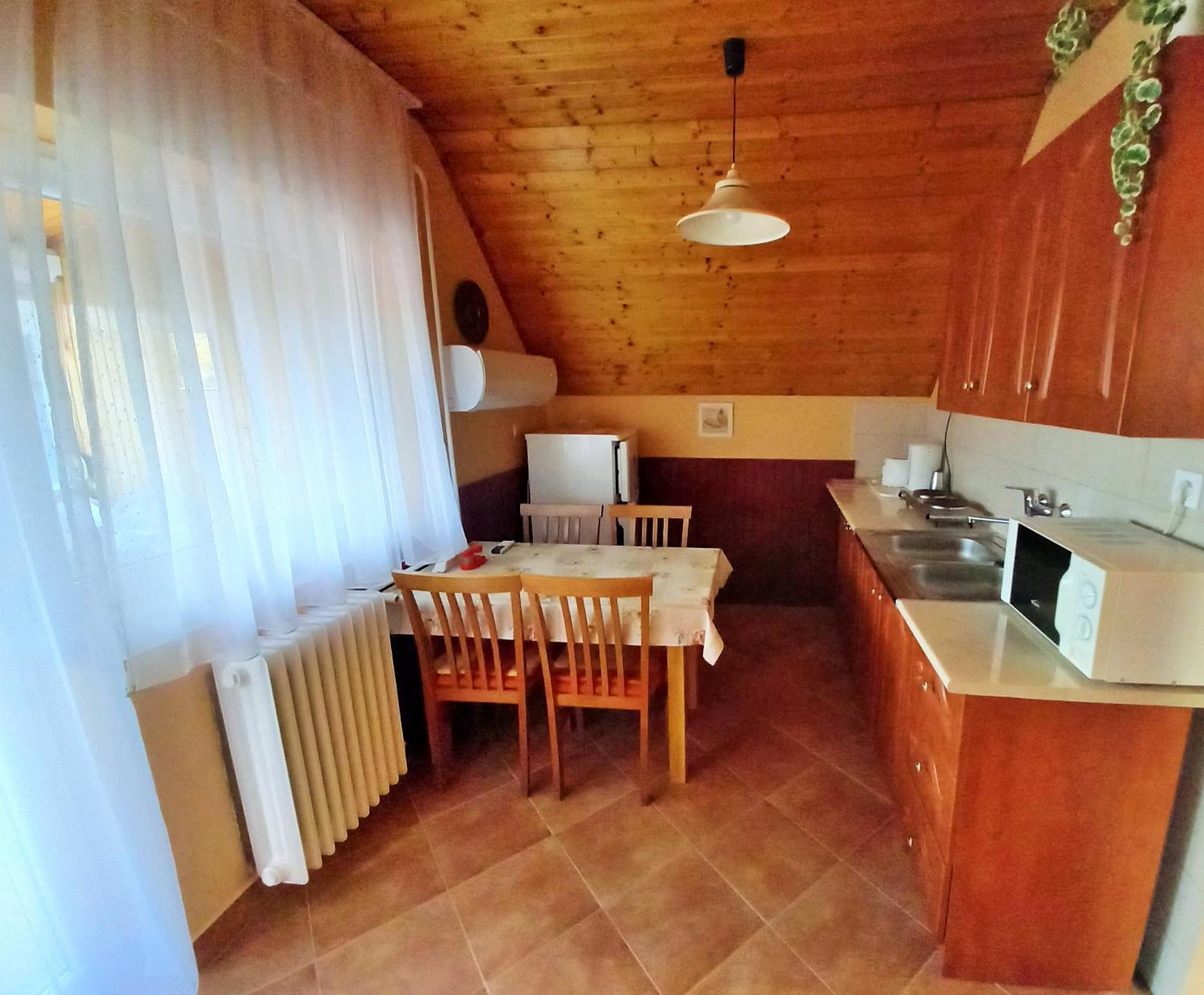 Alfa Apartman Harkany Luaran gambar