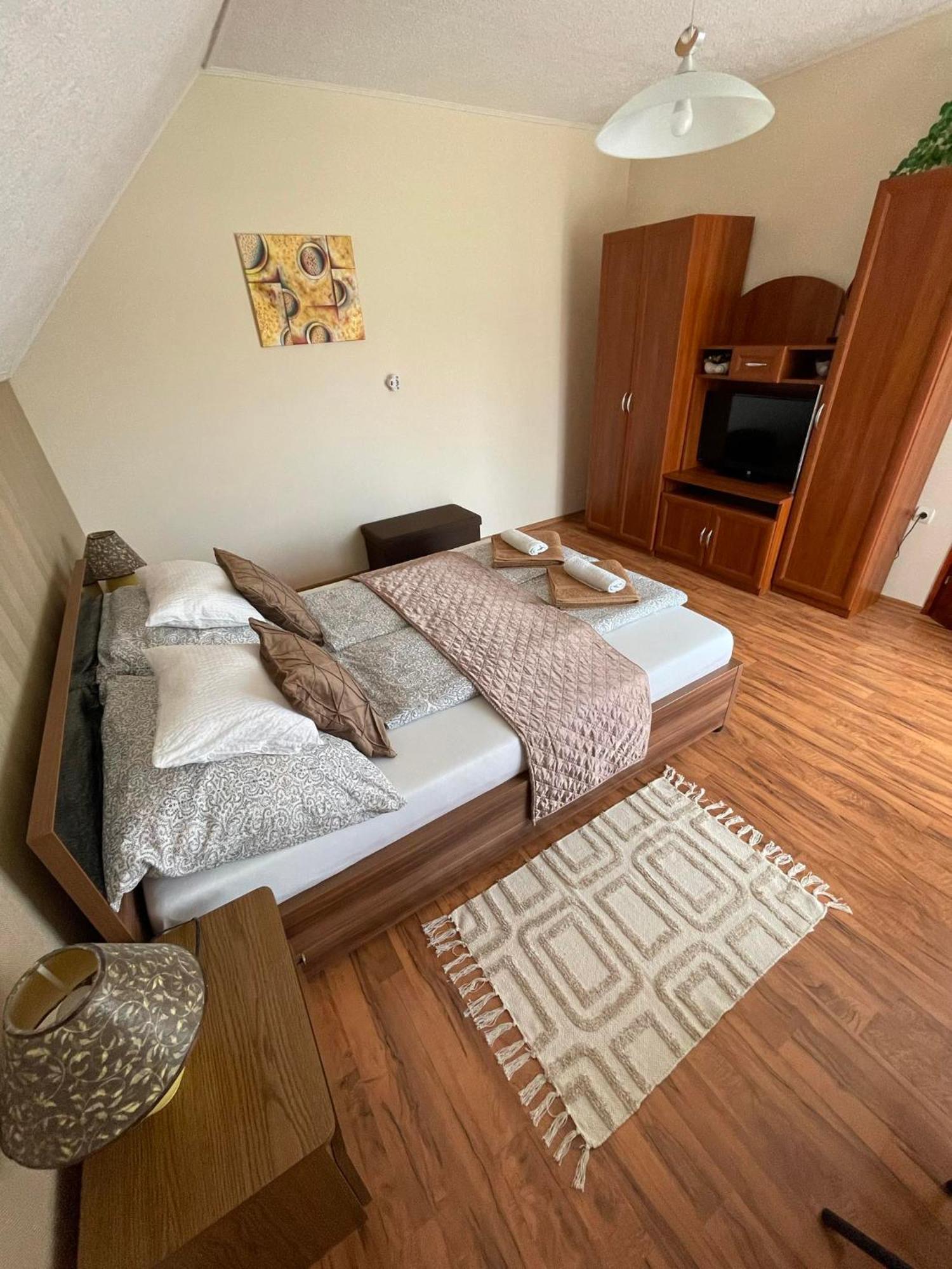 Alfa Apartman Harkany Luaran gambar