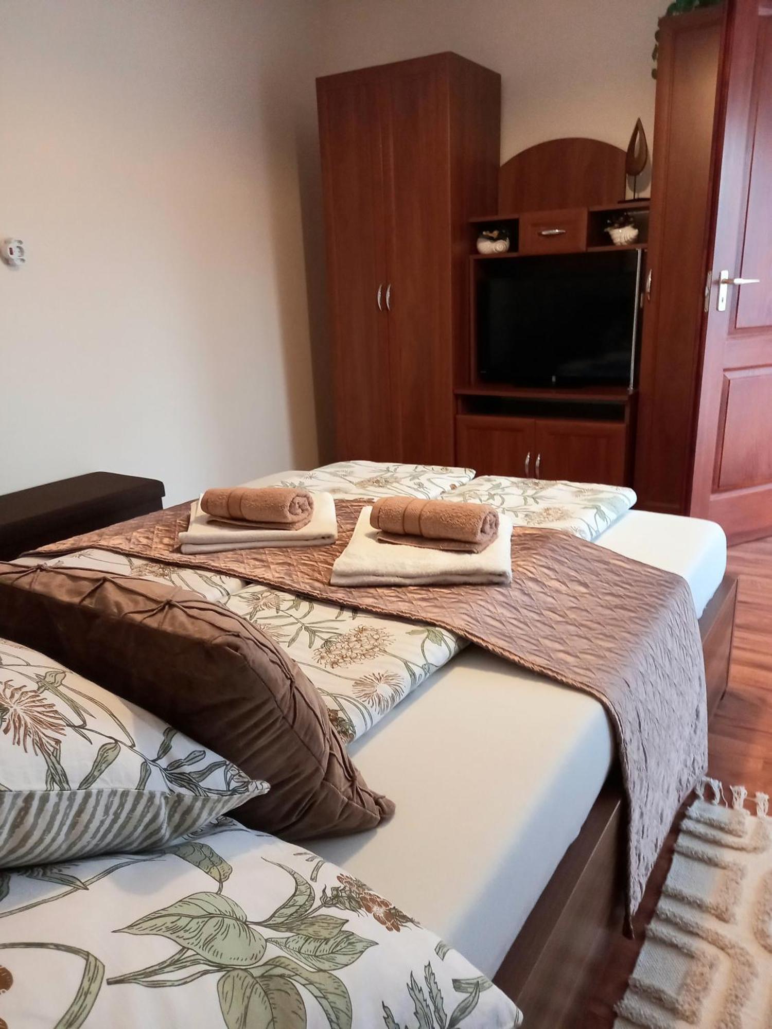 Alfa Apartman Harkany Luaran gambar