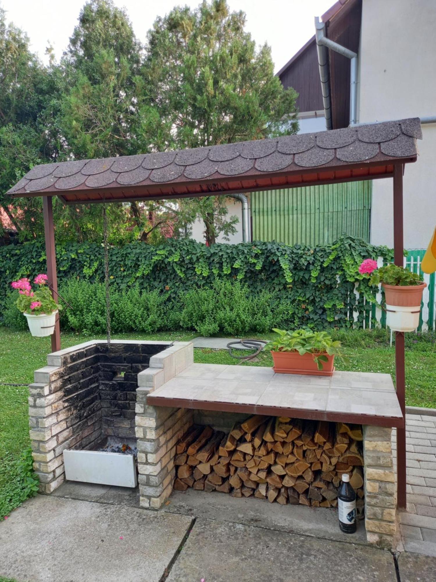 Alfa Apartman Harkany Luaran gambar