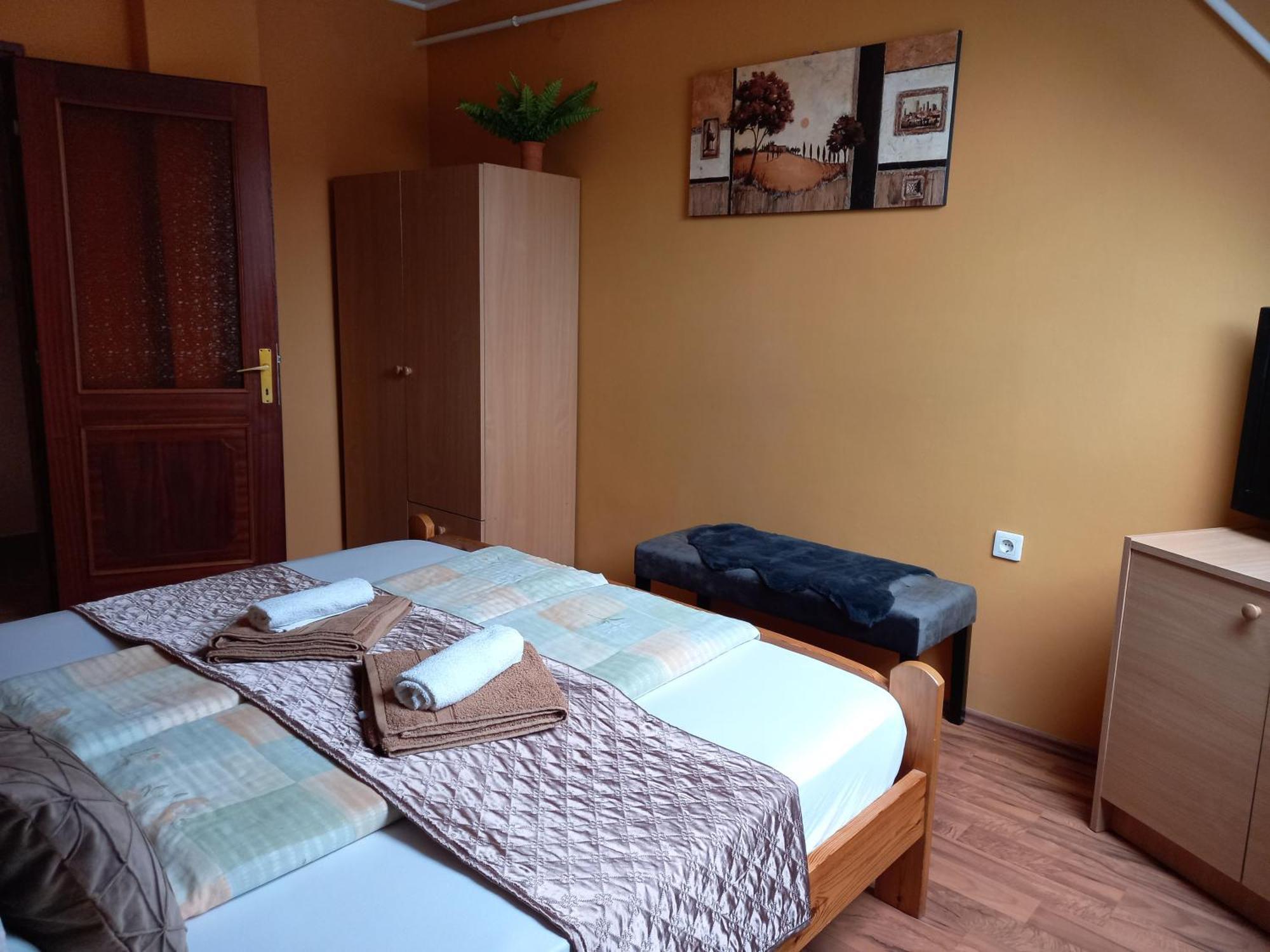 Alfa Apartman Harkany Luaran gambar